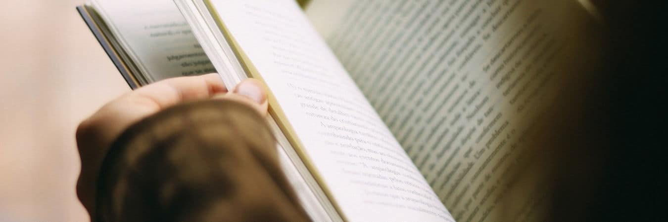 You are currently viewing Inspirujące lektury szkolne – 5 powodów, dla których warto je czytać